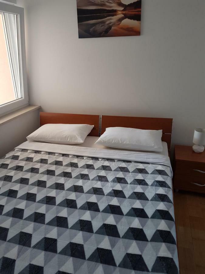 Apartment Novalja 4+2 エクステリア 写真
